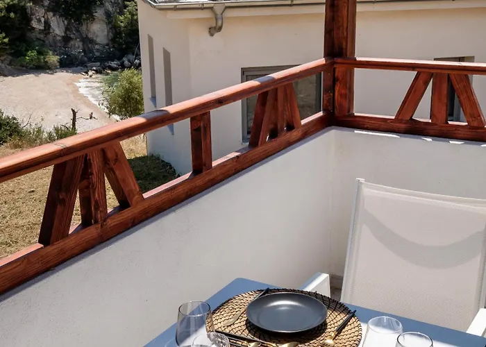 Apartment East Coast Alikí